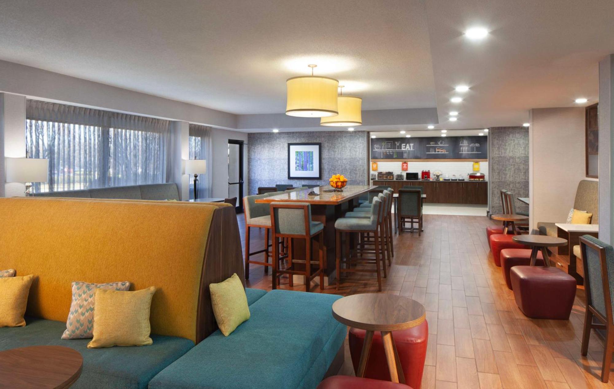 Hampton Inn Hotel Atlanta-Southlake Morrow Exterior photo